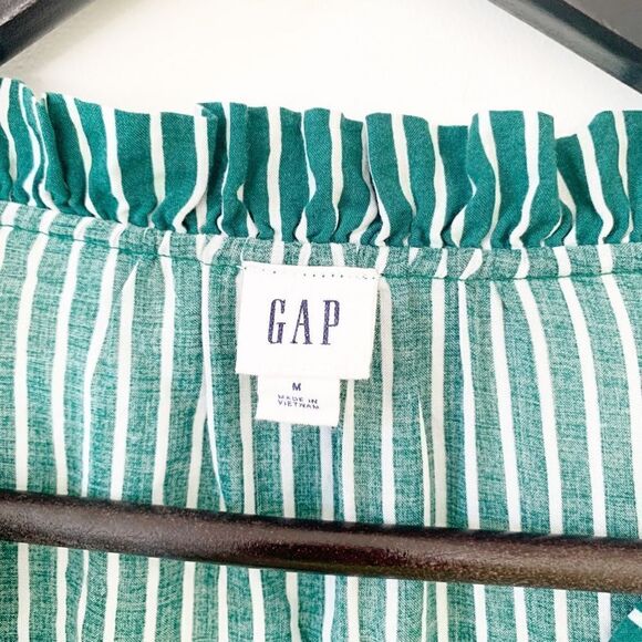 GAP Green White Vertical‎ Striped Ruffle VNeckline Long Sleeve Blouse - Picture 3 of 6